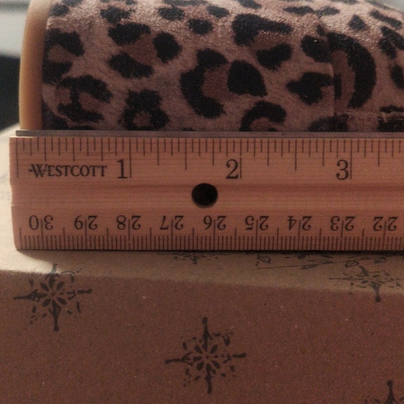 New Animal Print Heel Boots / Size 7 - Picture 8 of 8